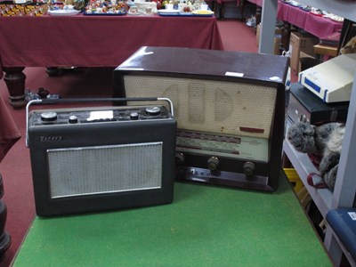 Lot 1501 - Philco Bakelite Radio, AM/FM Mode 102,...