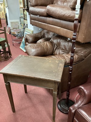 Lot 1549 - XX Century Oak Side Table, with a crossbanded...