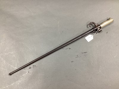Lot 487 - WWI French Model 1886 Lebel Bayonet and...