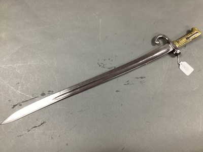Lot 466 - XIX Century Yataghan Bayonet.