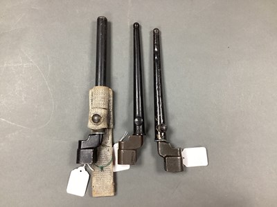 Lot 488 - WWII Britsh No.4 MK II Spike Bayonet with...