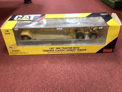 Lot 595 - Norscot 1:50th Scale #55220 Diecast Model CAT...
