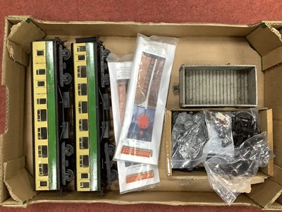 Lot 373 - Two O gauge Coarse scale bogie coaches,...