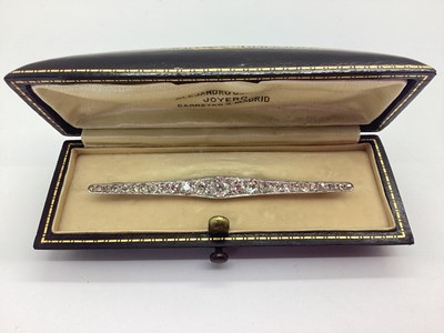 Lot 211 - An Early XX Century Diamond Bar Brooch, of...