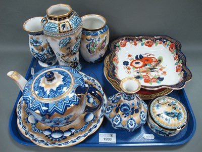 Lot 1203 - A Collection of Losol Ware Pottery, including '...
