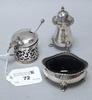 Lot 72 - An Edwardian Hallmarked Silver Mustard Pot,...