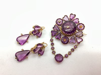 Lot 58 - A Highly Decorative Georgian Style Old Cut...