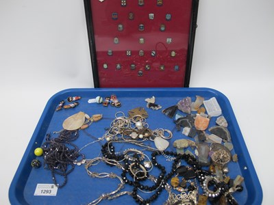 Lot 1293 - Robertson's Badges, costume jewellery,...