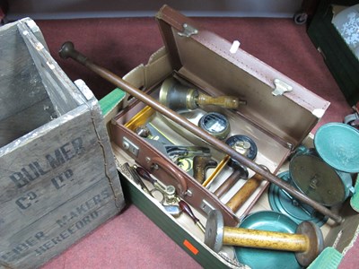 Lot 1056 - Stanley Plane, bell, Handarbeit lighter,...