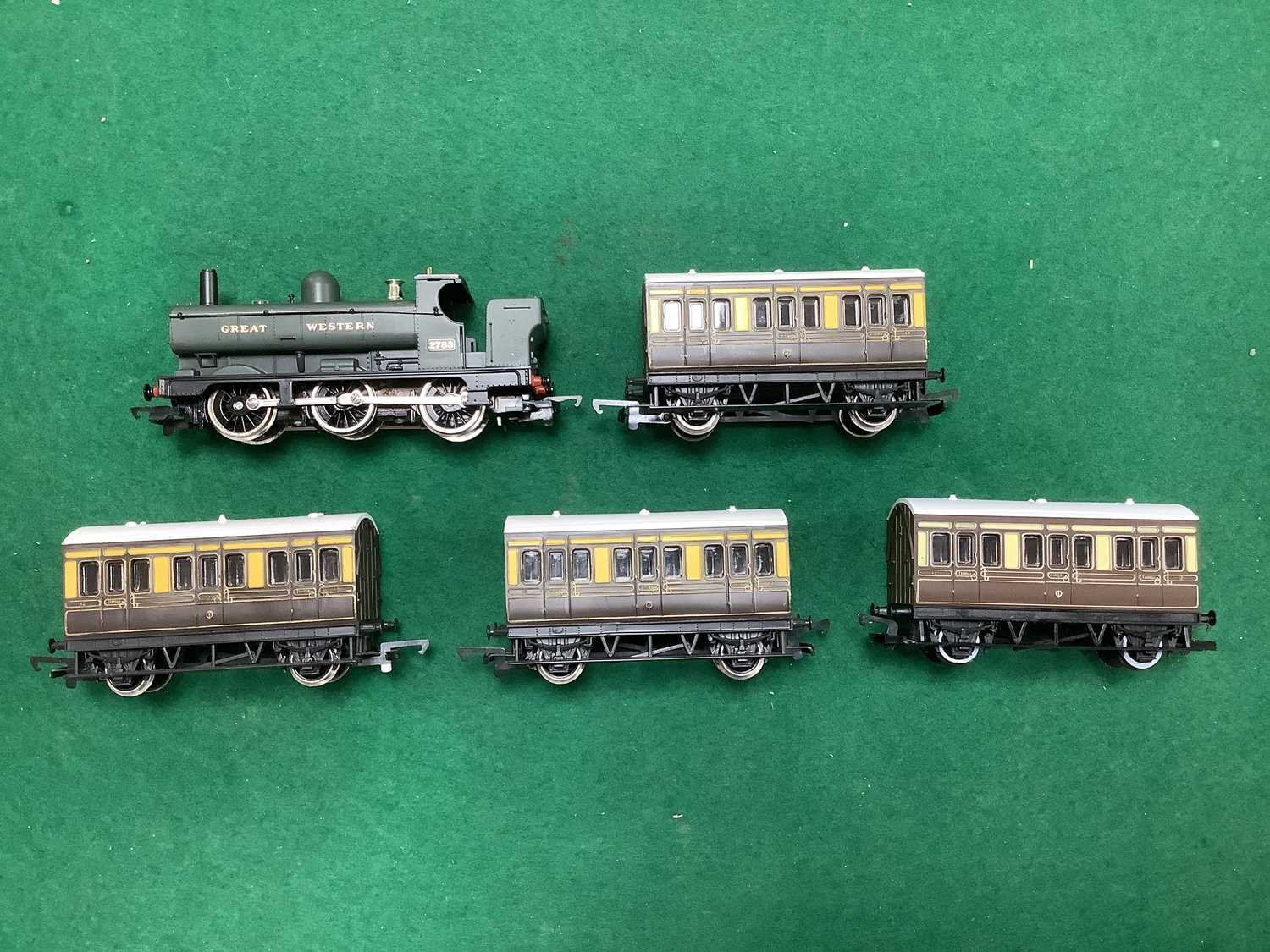 Lot 142 - A Great Western Local Train comprising of...