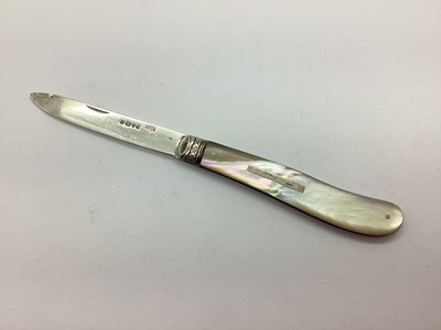 Lot 45 - A Hallmarked Silver Mother of Pearl Handle...