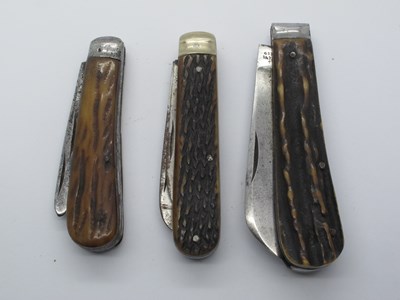 Lot 1318 - H. Barnascone and Son, stag scales, single...