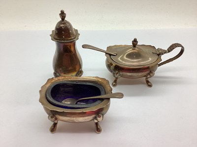 Lot 16 - A Hallmarked Silver Condiment Set, Cooper...