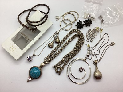 Lot 91 - An Assortment of "925" and Other Jewellery, to...