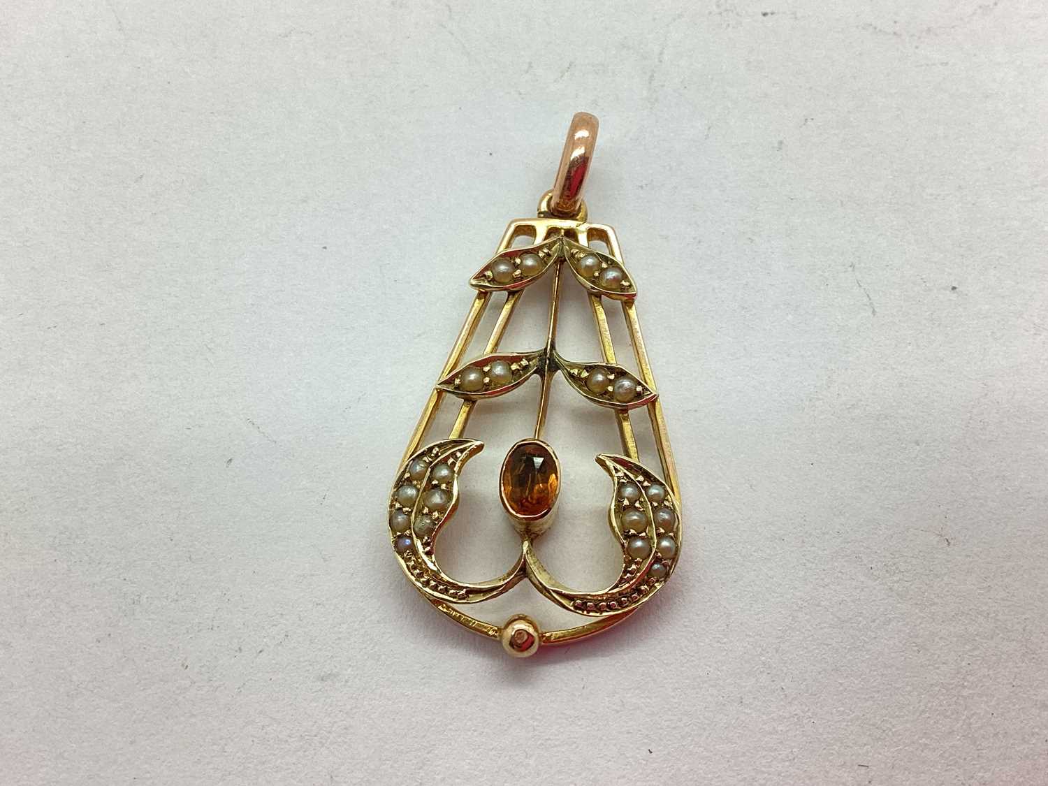 Lot 73 - An Antique Style Seed Pearl and Stone Set...