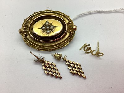 Lot 63 - A Pair of 9ct Gold Horseshoe and Heart...