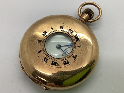 Lot 341 - Thos Russell & Son Liverpool; A 9ct Gold Half...