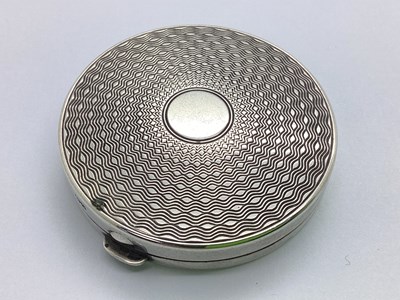 Lot 138 - La Vogue; An Art Deco Hallmarked Silver Powder...