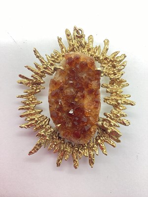 Lot 205 - A 1970's 9ct Gold Modernist Style Pendant, the...