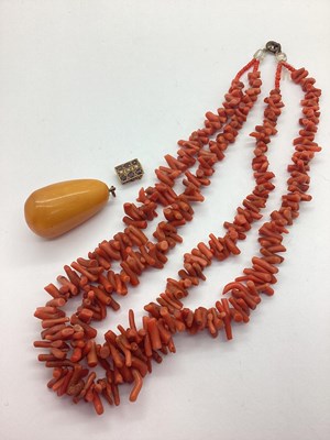 Lot 242 - A Vintage Two Row Twig Coral Necklace,...