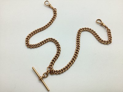 Lot 367 - A 9ct Gold Curb Link Albert Chain, to swivel...