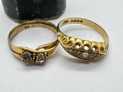 Lot 249 - An Antique 18ct Gold Five Stone Old Cut...