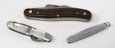 Lot 1308 - An IXL George Wostenholm (Sheffield) Three...