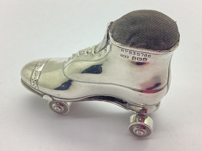Lot 132 - An Edwardian Novelty Pin Cushion in The Form...
