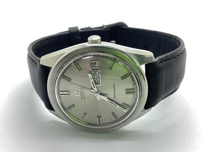 Lot 325 - Omega; A Seamaster Automatic Gent's Wristwatch,...
