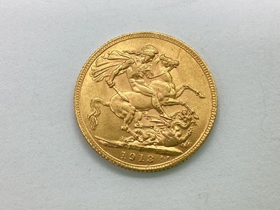 Lot 291 - 1913 George V Gold Sovereign.