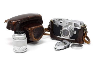 Lot 1299 - A 1958 Leica M2 (E. Leitz G.M.B.H.)...