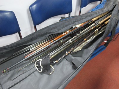 Lot 812 - Preston Innovations Competition Rod Holdall...