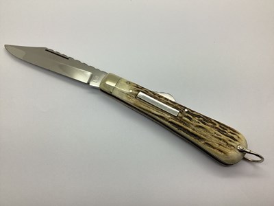 Lot 613 - Stan Shaw (Sheffield); Lock Knife, with stag...