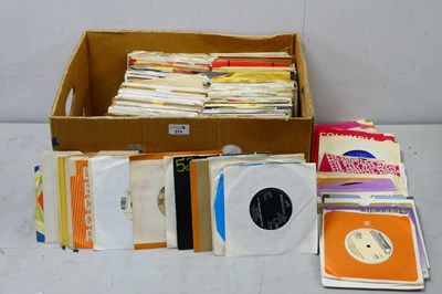 Lot 374 - 7" Singles, approximately 250 by artists...