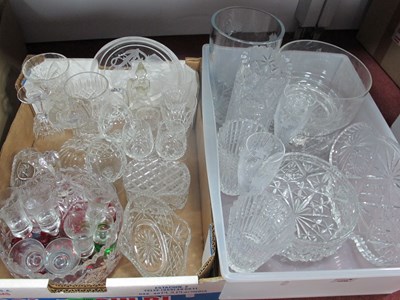 Lot 1029 - T. Yamamoto Glass Plate, signed teddy bear...