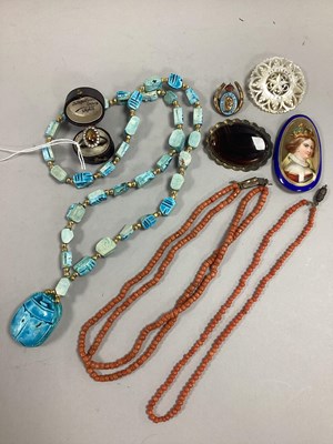 Lot 144 - A Collection of Antique and Later Jewellery,...