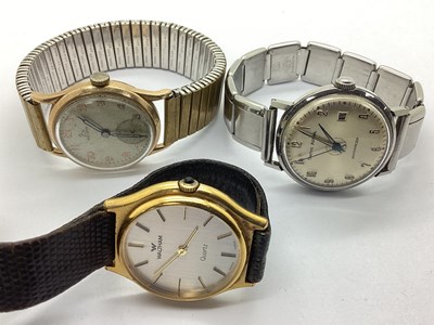 Lot 200 - Record; A 9ct Gold Cased Gent's Wristwatch,...