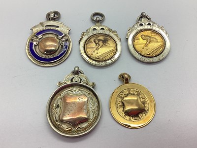 Lot 97 - A 9ct Gold Medallion Fob, of circular form...