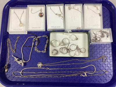 Lot 118 - An Assortment of Jewellery, to include various...