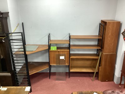 Lot 1585 - Mid Century Staples Ladderax Sectional Open...