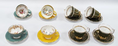 Lot 1230 - Royal Albert 'Buckingham Series' Tea Cups and...