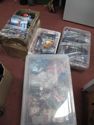 Lot 1110 - Mould King Executor Star Dreadnaught and MK...