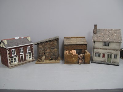 Lot 1005 - Farthingdale Pig Sty, 21.5 x 25cm, chicken...