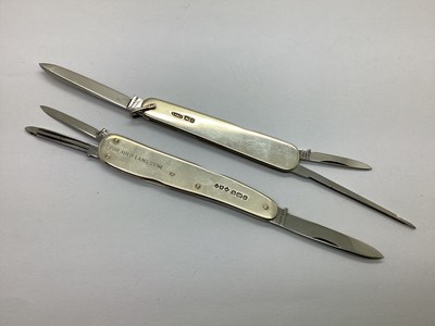 Lot 373 - A Folding Pocket Knife with Hallmarked Silver...