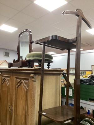 Lot 1507 - Beech Gents Valet. Mahogany dressing mirror....