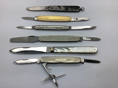 Lot 355 - Assorted Folding Pocket Knives, including...