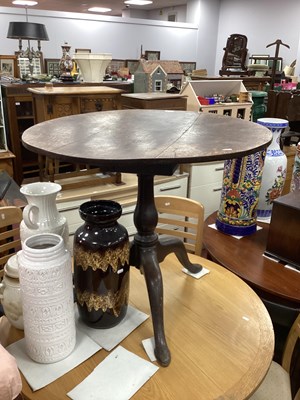 Lot 1560 - XVIII Century Oak Pedestal Table, with a...