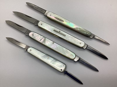 Lot 407 - A Collection of Two Blade Folding Pocket...