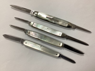 Lot 405 - A Collection of Two Blade Folding Pocket...