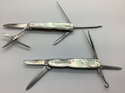 Lot 383 - Multi Tool Folding Pocket Knife, mother of...